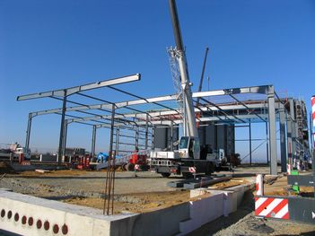 Referenzen im Hallenbau von SBK Stahlbau Kunze in Zwickau