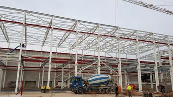 Referenzen im Hallenbau von SBK Stahlbau Kunze in Zwickau